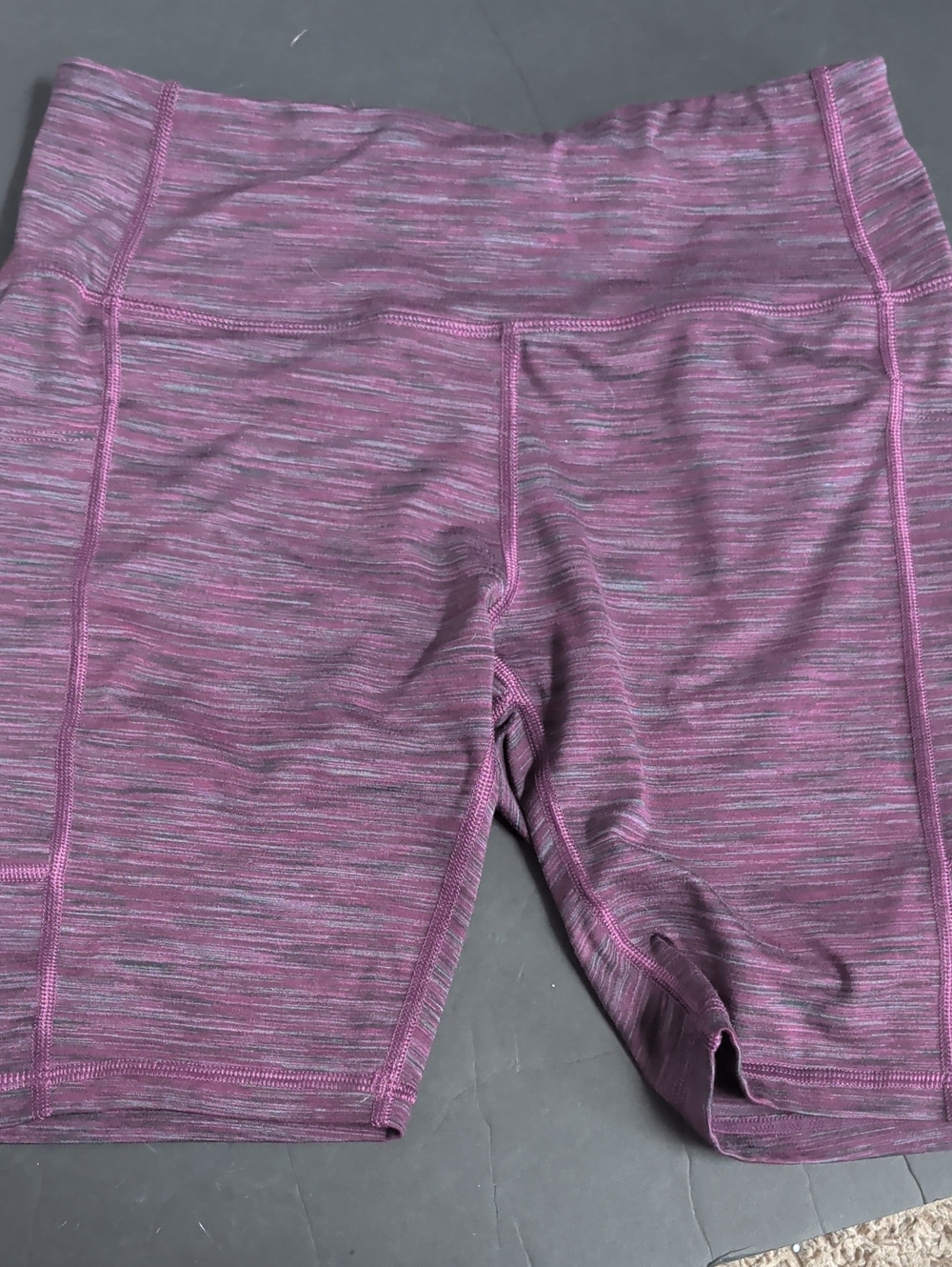 Women’s Performance Bike Shorts in Heathered Plum
